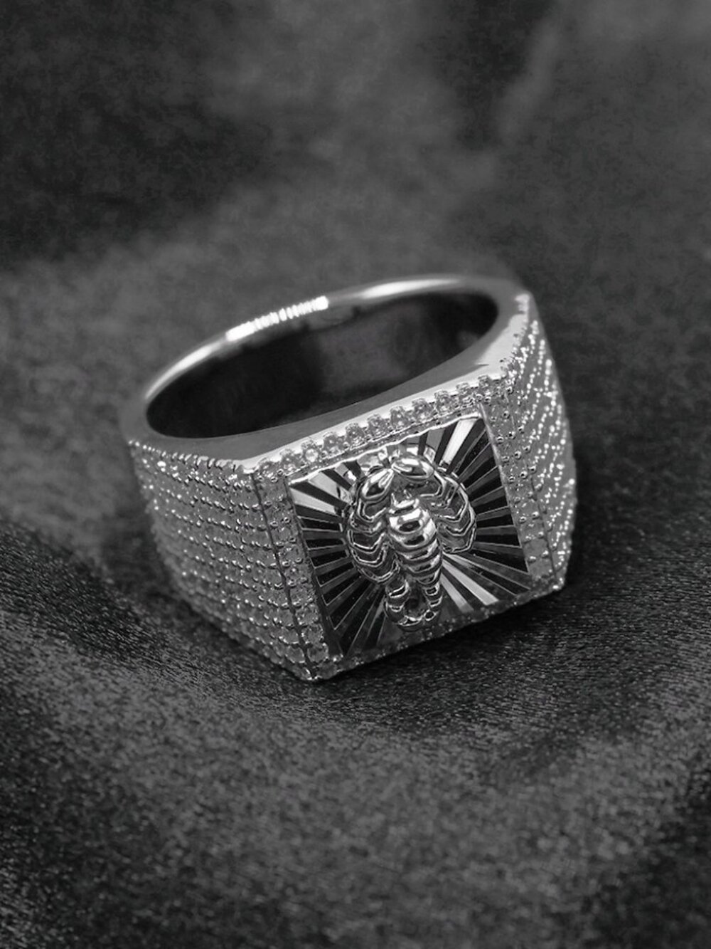 925 Sterling Silver Scorpion Signet Ring
